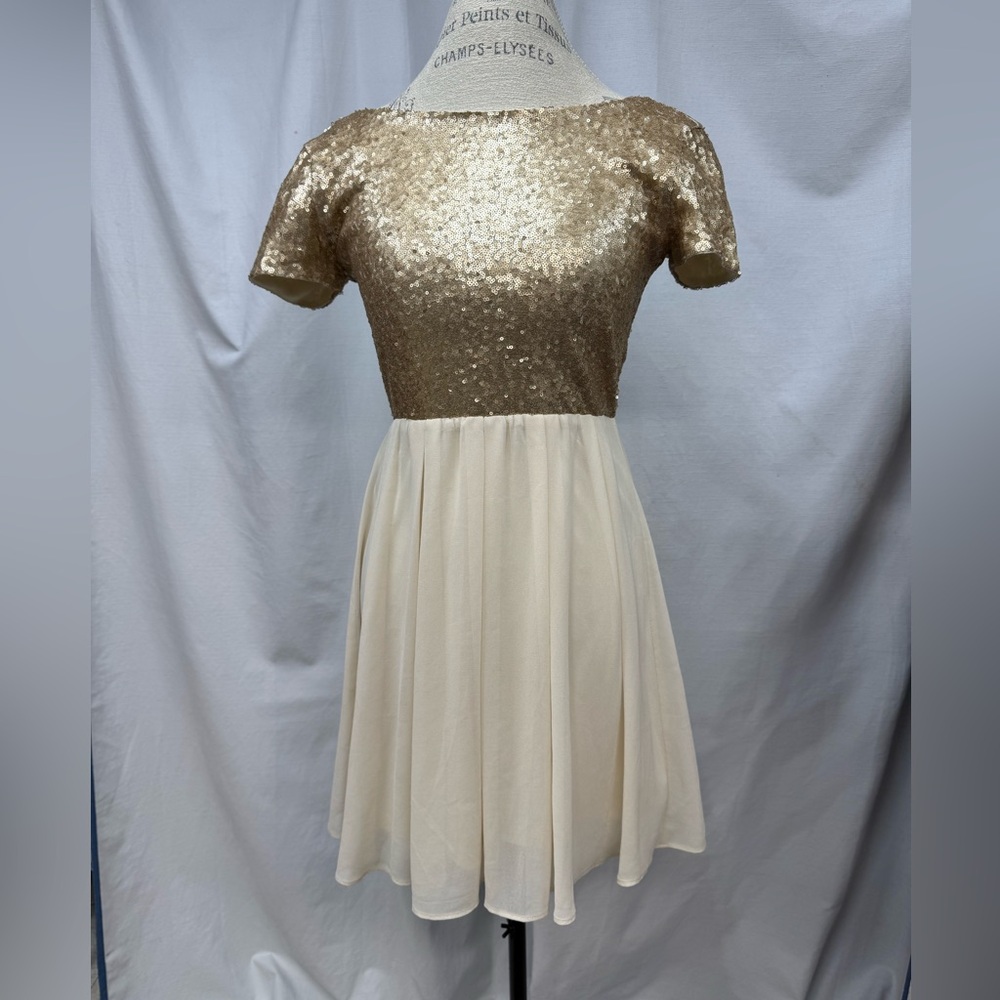 Gold sequin sparkling tulle party dress women’s small Forever 21